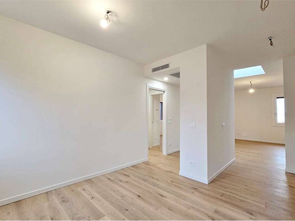Appartamento a Treviso in Via Luigi Borro - Foto 4