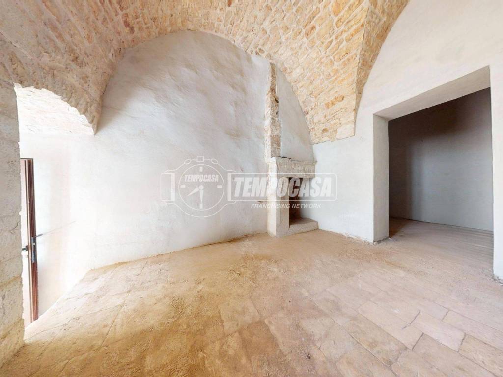 Casa indipendente a Turi in Via Forno D'Addante - Foto 3