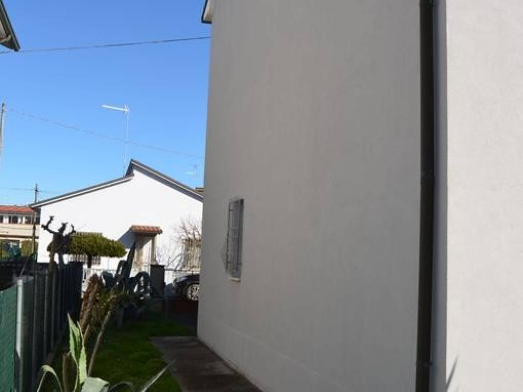 Villa a Bagnacavallo in Via Umbria, 17 - Foto 5