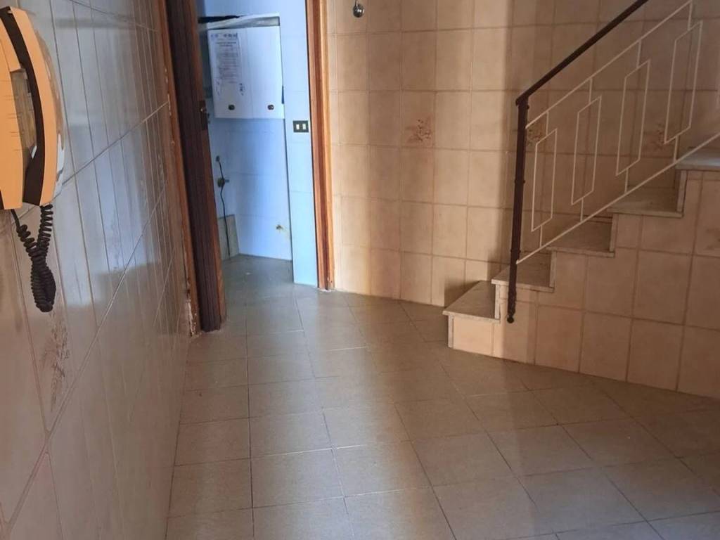 Villa a Carlentini in Via Raffaello No Number - Foto 3