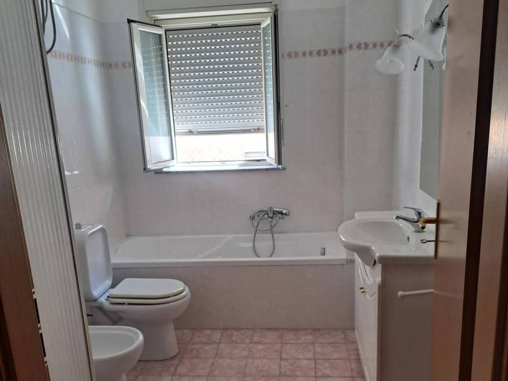 Appartamento a Carlentini in Via Scavonetti - Foto 2