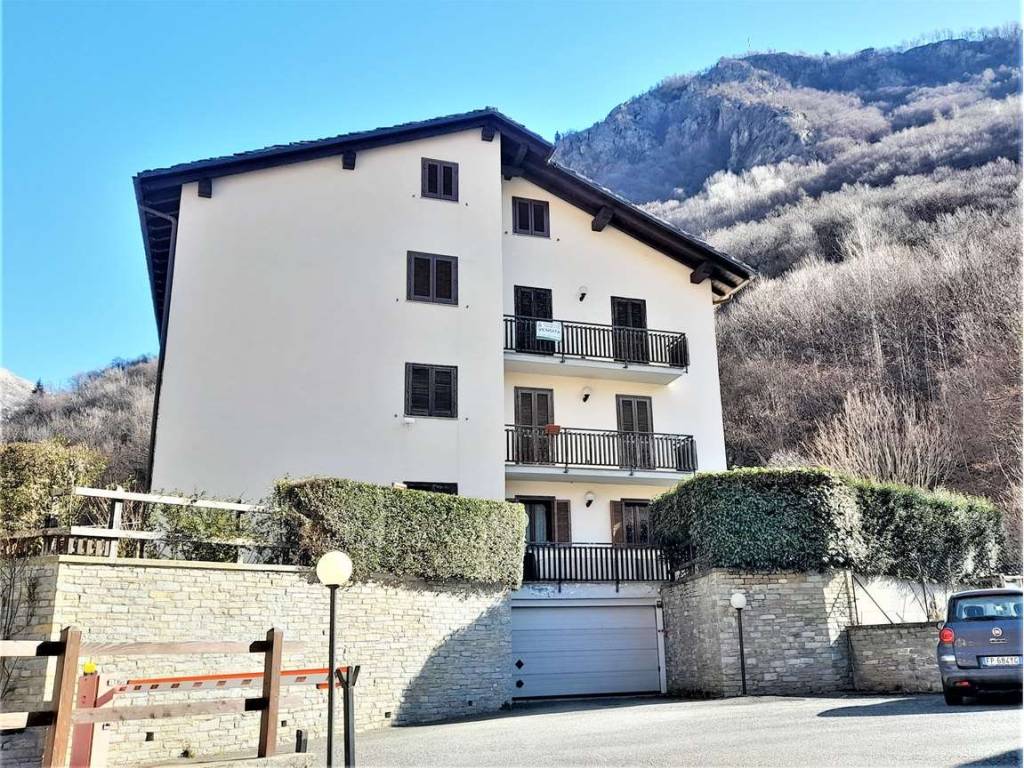 Appartamento a Lillianes in località They - Foto 2