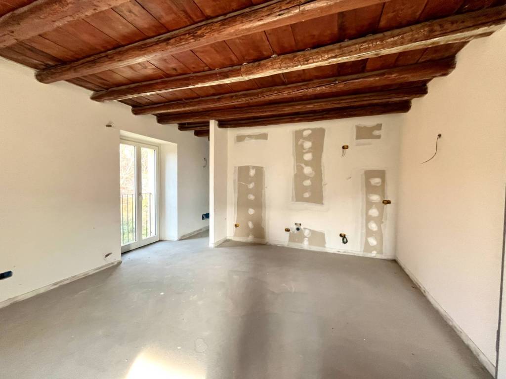 Appartamento a Nembro in Via Benigno Crespi - Foto 3