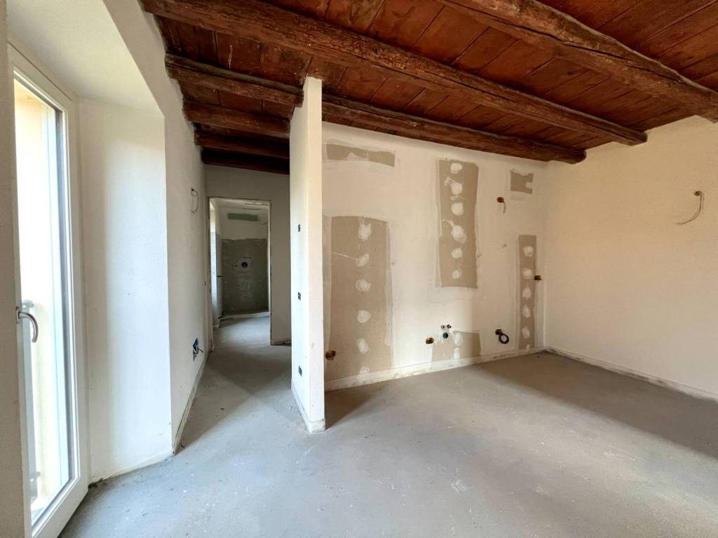 Appartamento a Nembro in Via Benigno Crespi - Foto 5