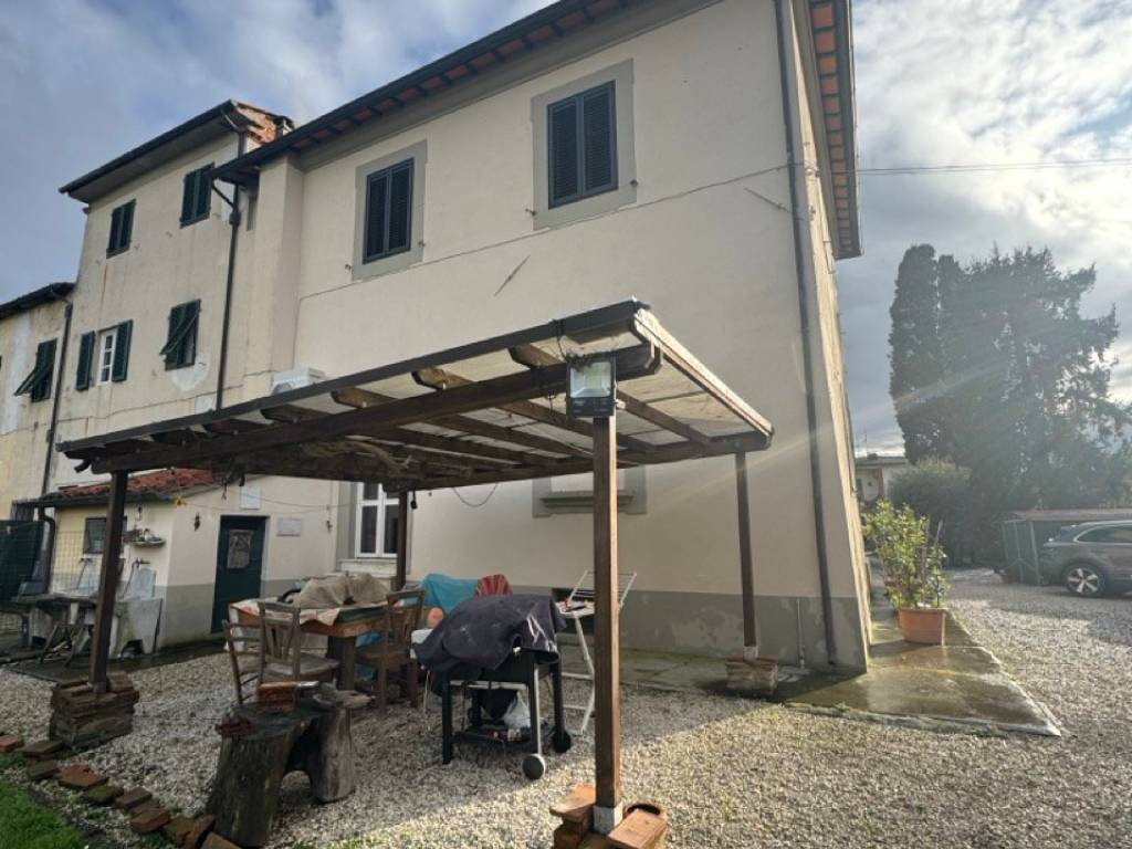 Rustico / casale a Lucca in Via dei Capannoresi - Foto 3