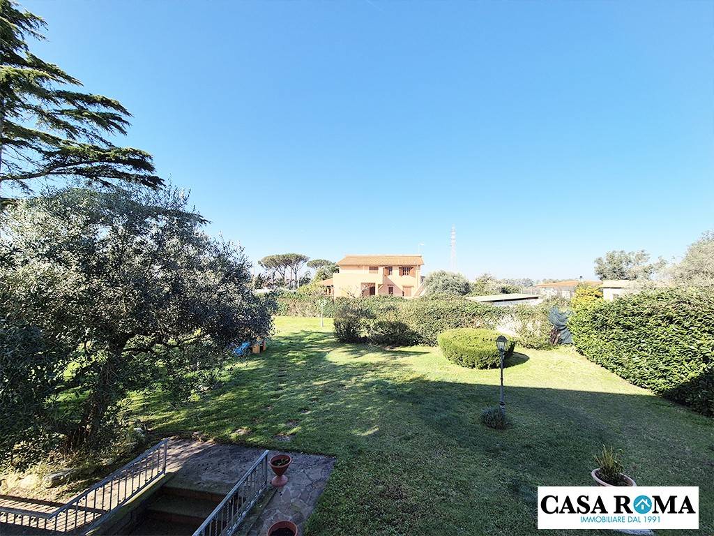 Villa a Aprilia in Via Vulcano - Foto 4