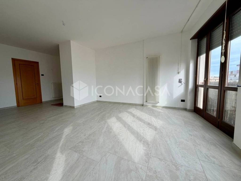 Appartamento a Bisceglie in Via Sant'Andrea, 20 - Foto 4