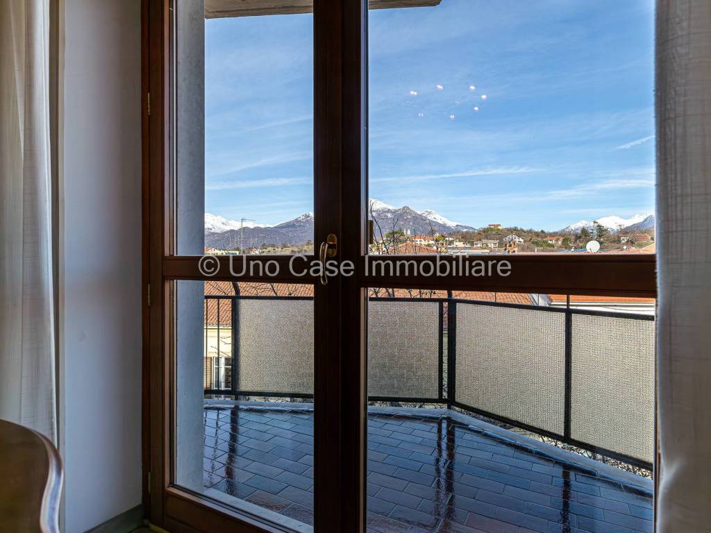 Appartamento a Ivrea in Via Generale Giacomo Pavetti, 6 - Foto 5