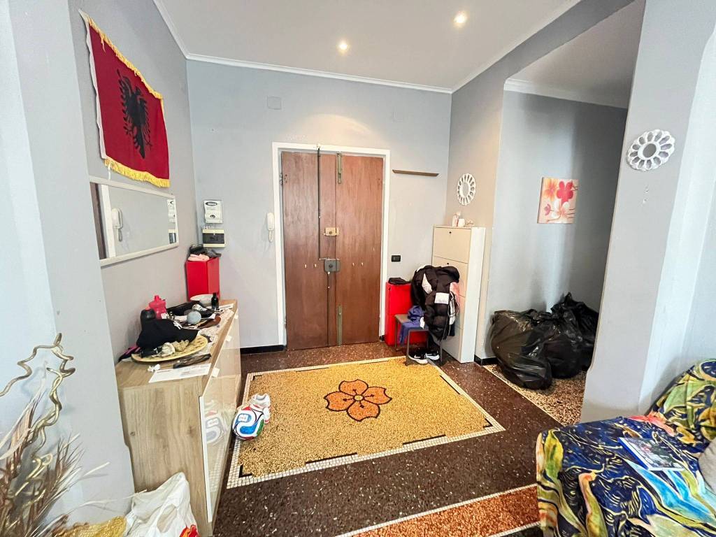 Appartamento a Genova in Via Bolzaneto, 62 - Foto 3