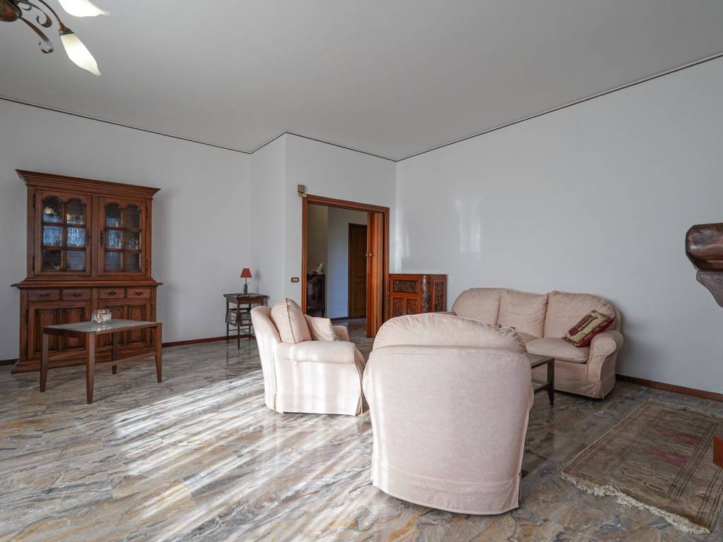 Appartamento a Alzano lombardo in Via Montelungo, 40 - Foto 4