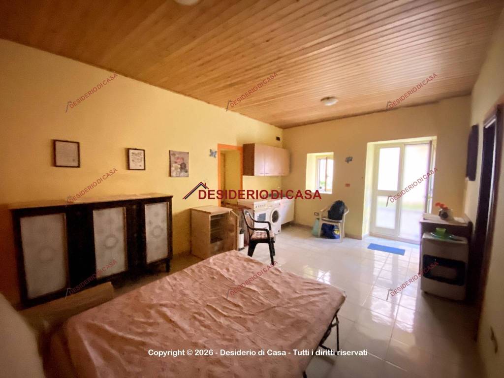 Appartamento a Sant'agata di militello in Piazza Francesco Crispi - Foto 2