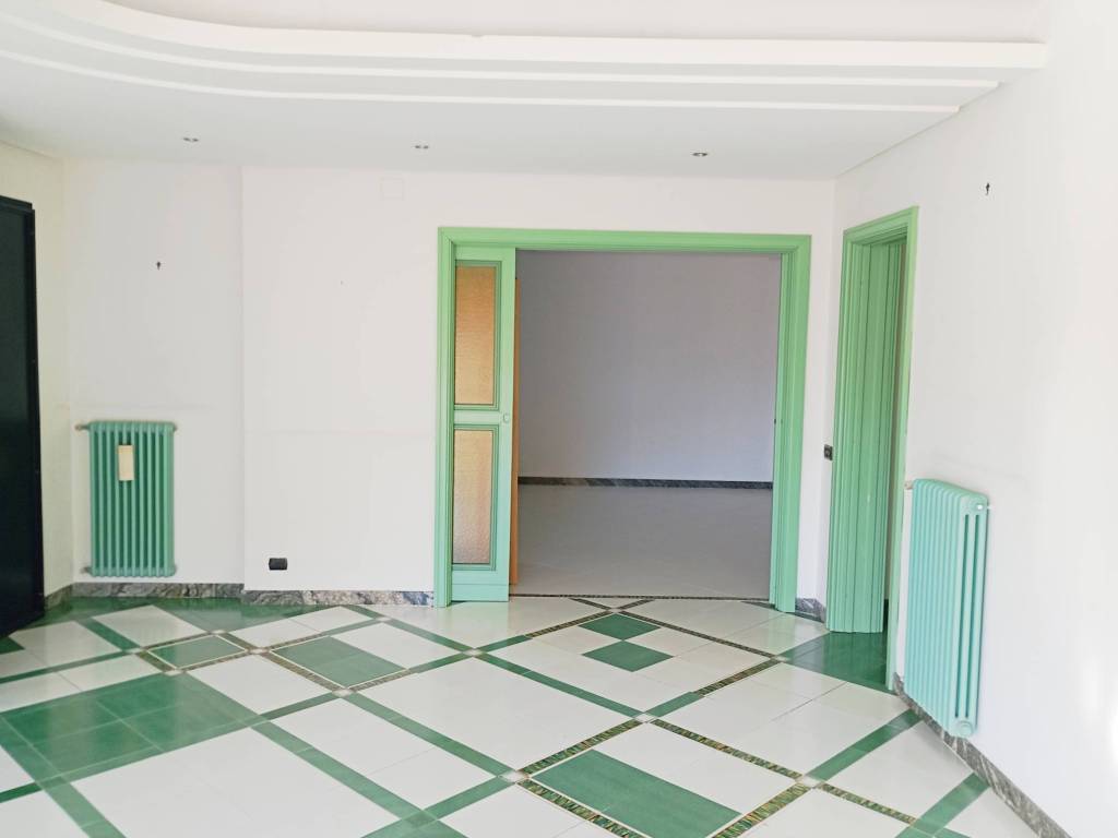 Appartamento a Napoli in Via Alessandro Manzoni - Foto 2