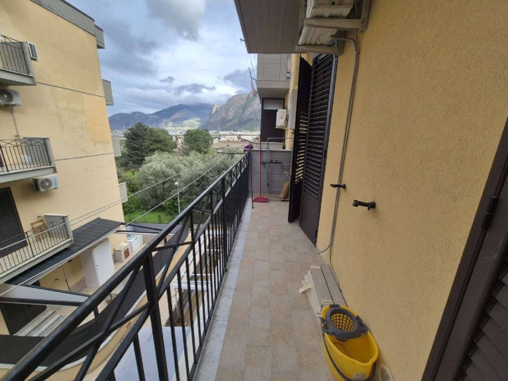 Appartamento a Carini in via Dominici - Foto 5