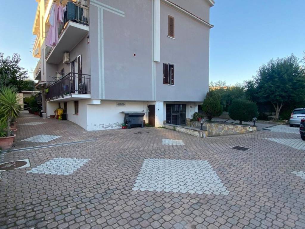 Appartamento a Lanuvio in Via Nettunense, 88 - Foto 2