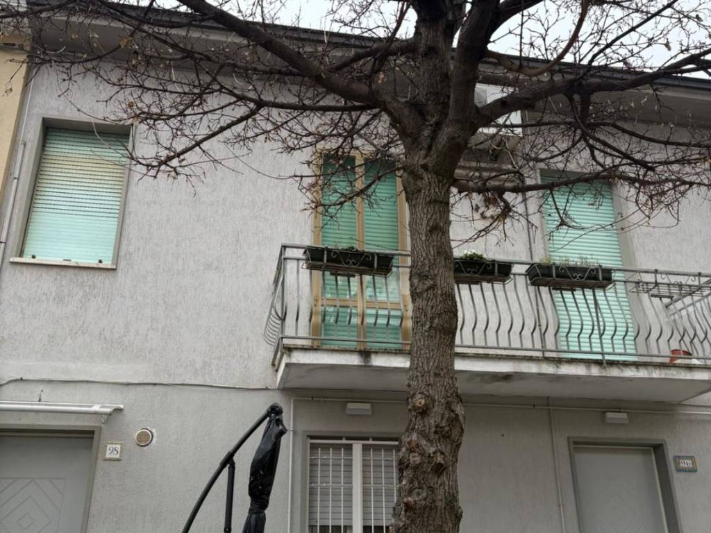 Appartamento a Pesaro in Via Ettore Mancini - Foto 3