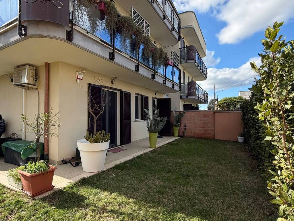 Appartamento a Marino in Via Luigi Einaudi, 11 - Foto 2