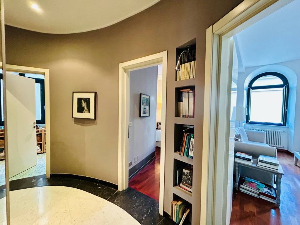 Appartamento a Trieste in Piazza della Borsa - Foto 4