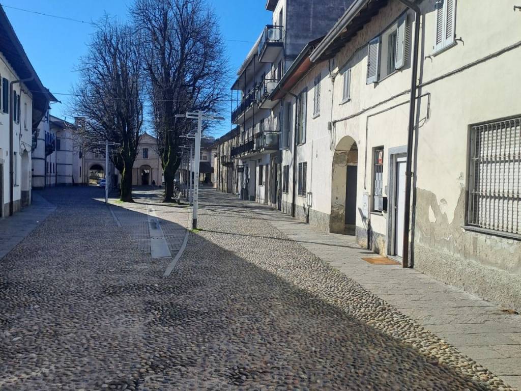 Appartamento a Cesano maderno in Piazza Arese - Foto 2