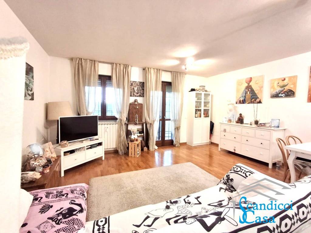 Appartamento a Scandicci in Via Mozza - Foto 4