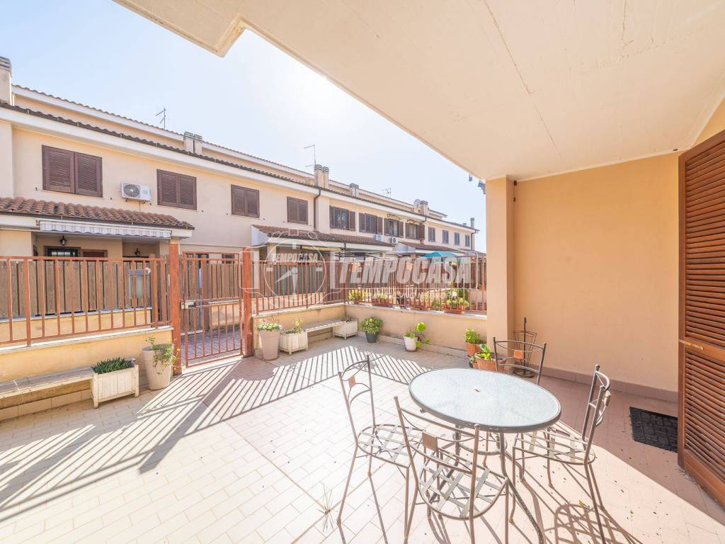 Villetta a schiera a Ladispoli in VIA VILNIUS 1 - Foto 2