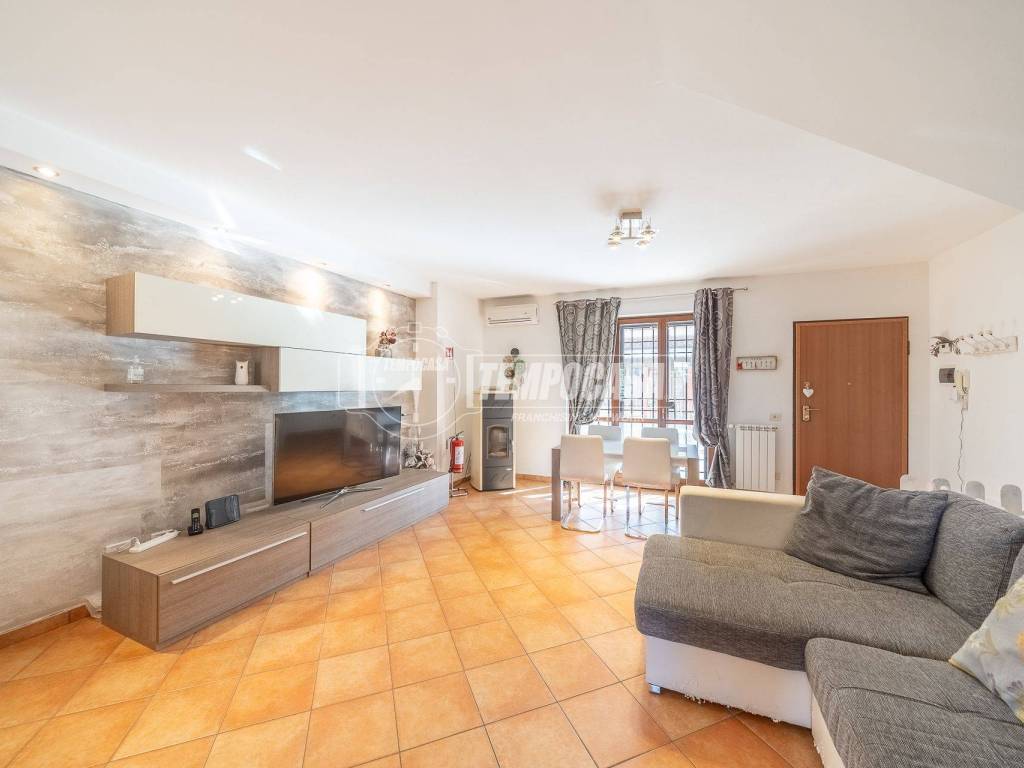 Villetta a schiera a Ladispoli in VIA VILNIUS 1 - Foto 5