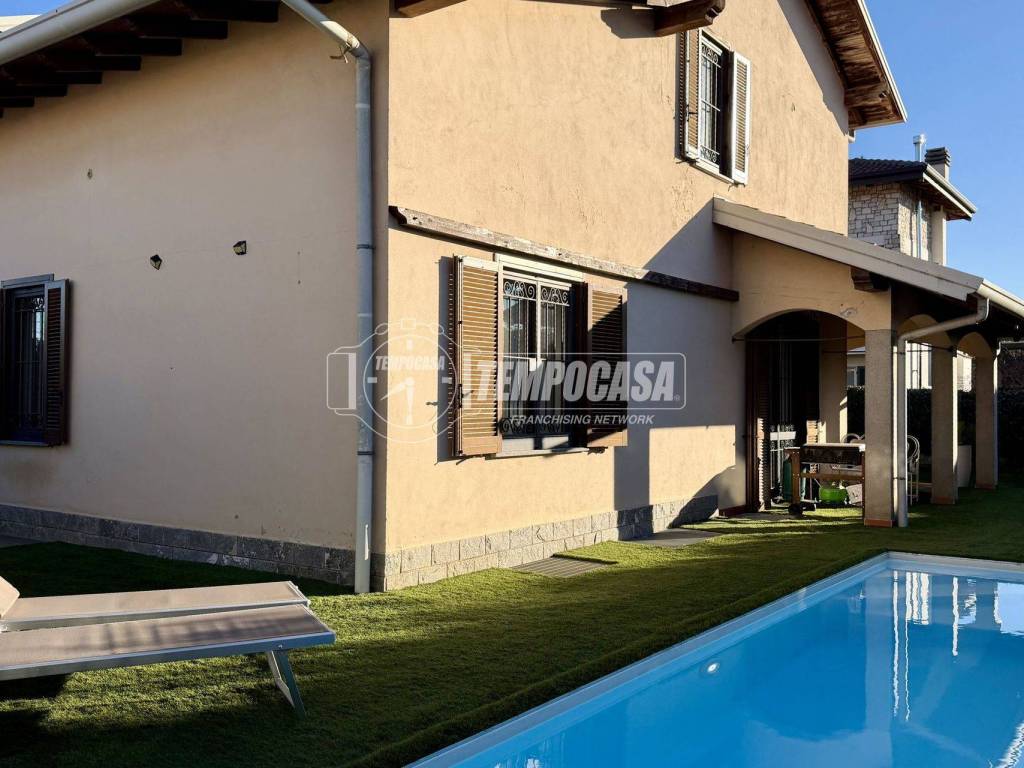 Villa a Lomagna in Via Bachelet - Foto 4