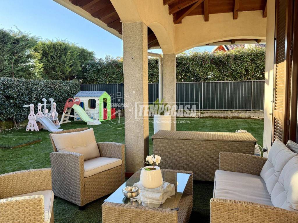 Villa a Lomagna in Via Bachelet - Foto 5