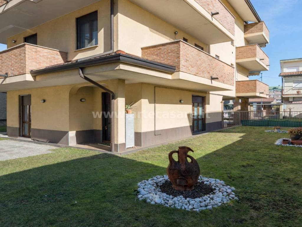 Appartamento a Canegrate in Via 24 Maggio, 7 - Foto 3
