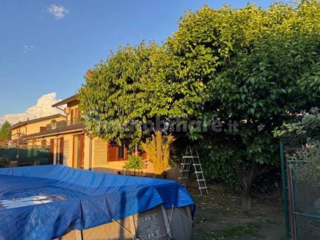 Appartamento a Robbiate in Strada delle Brigole - Foto 3