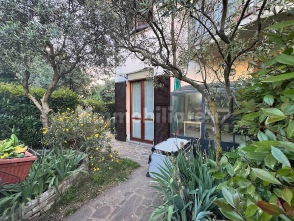 Appartamento a Robbiate in Strada delle Brigole - Foto 5