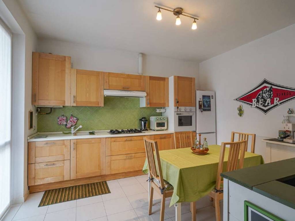 Appartamento a Bonate sotto in via Antonio Vivaldi 36 - Foto 2