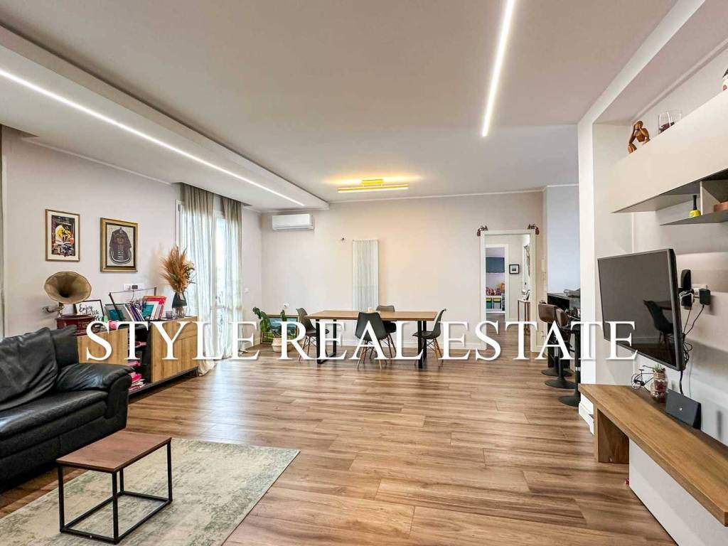 Appartamento a Siracusa in Viale Scala Greca, 483 - Foto 3