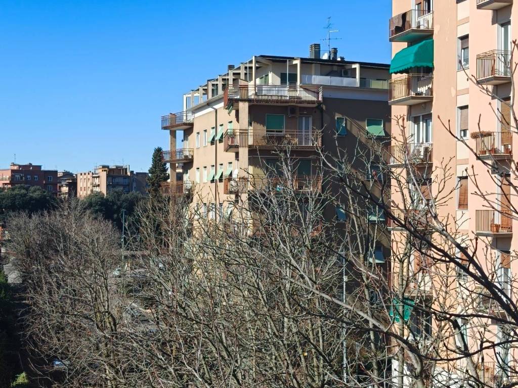 Appartamento a Verona in Via Farinata degli Uberti Tolosetto, 9 - Foto 3