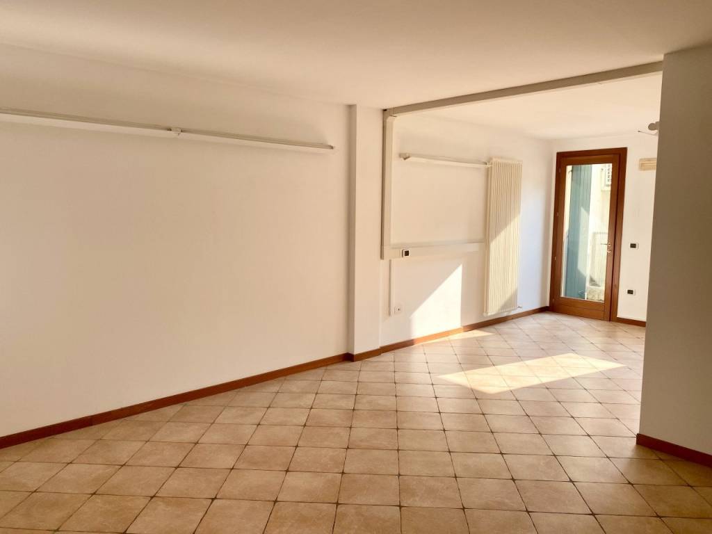 Appartamento a Castelfranco veneto in via San Pio X 34/a - Foto 2