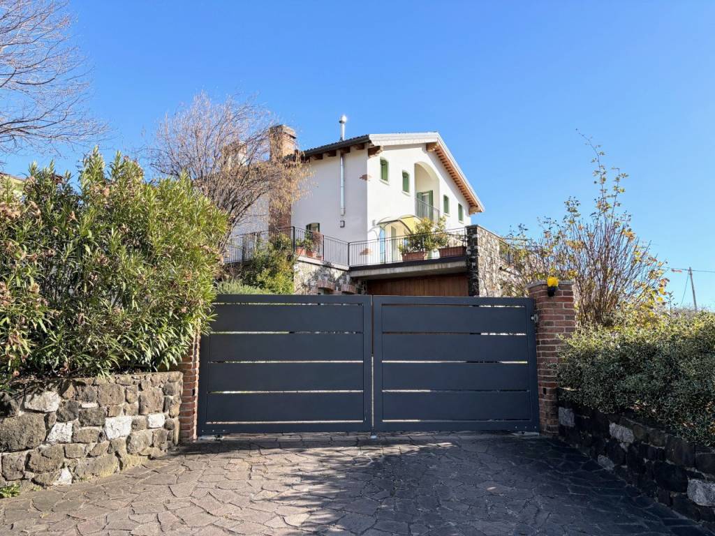 Villa a Carrè in Via Marezzane, 6 - Foto 3