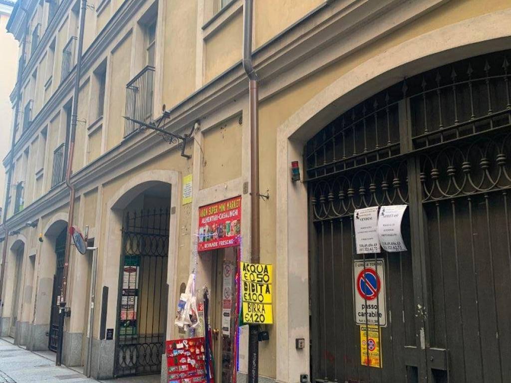 Box / garage a Torino in Via Gian Francesco Bellezia, 5 - Foto 2