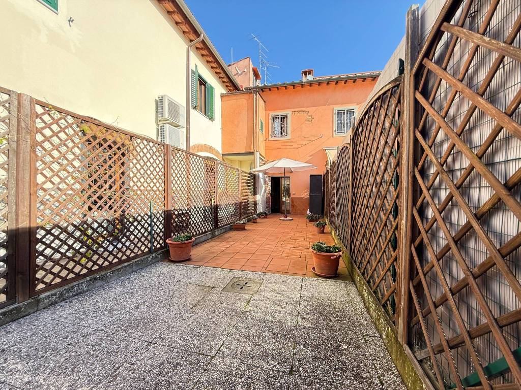 Appartamento a Scandicci in Via dell'Orto - Foto 2