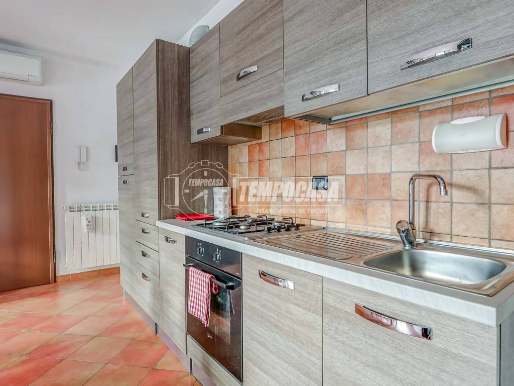 Appartamento a Castano primo in Via San Gerolamo 29 - Foto 3