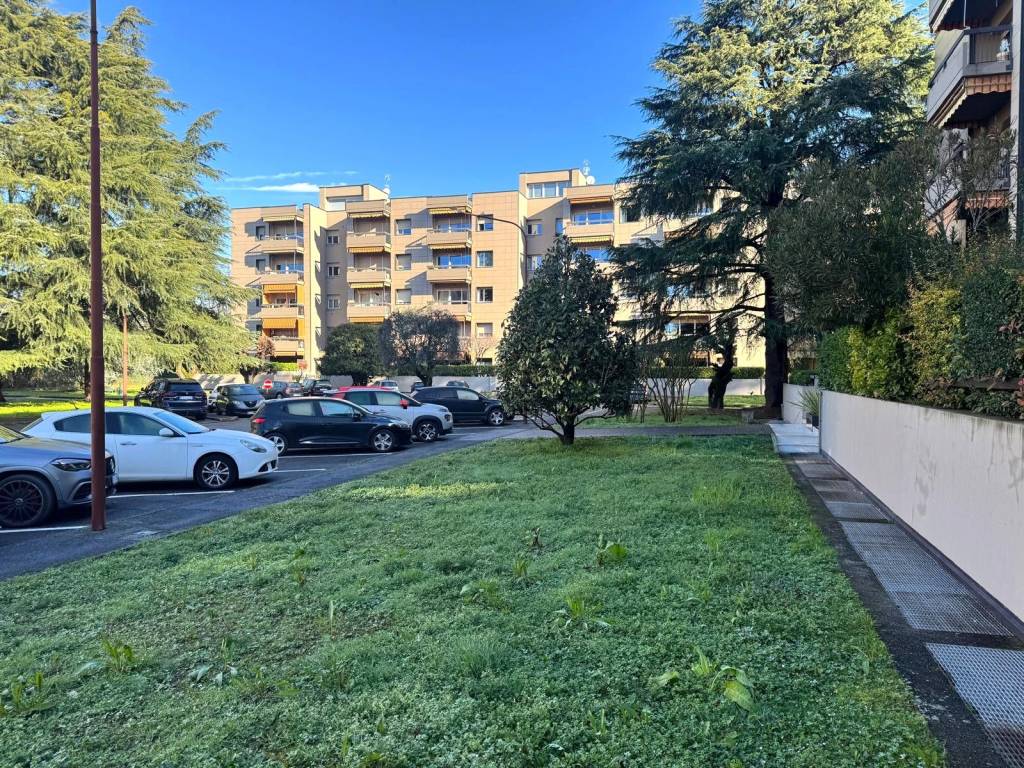 Appartamento a Brescia in Via Guglielmo Oberdan - Foto 2