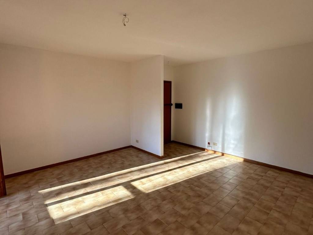 Appartamento a Finale emilia in Via Carrobio - Foto 4