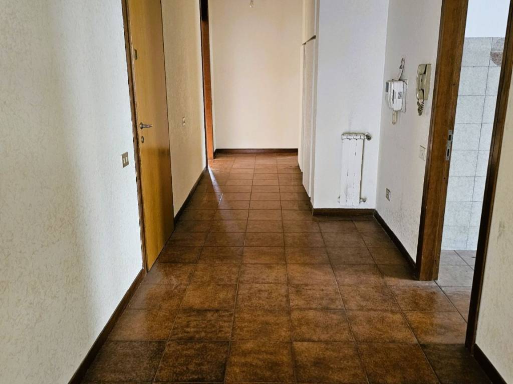 Appartamento a Prato in Via Monte Grappa - Foto 2