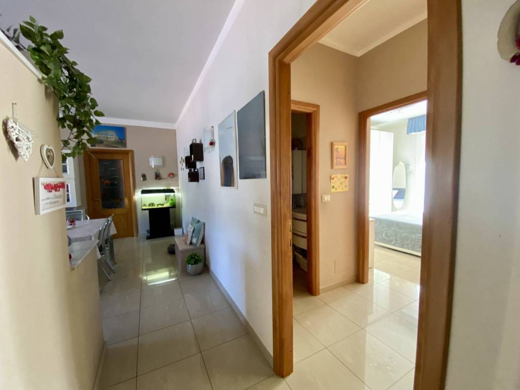 Appartamento a Genova in Via Giovanni Battista Custo, 6 - Foto 3