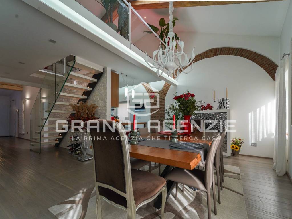 Appartamento a Verona in Via Scrimiari, 31 - Foto 2