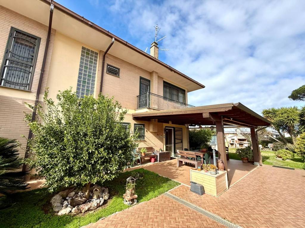 Villa a Ardea in Viale Corona Boreale, 85 - Foto 3