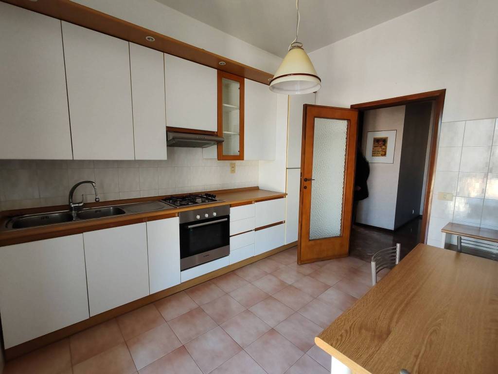 Appartamento a Bergamo in Via Borgo Santa Caterina - Foto 5