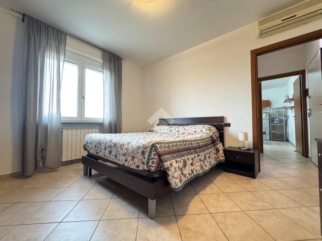 Appartamento a Cameri in Str. Privata Papa Giovanni Paolo II, 8 - Foto 3