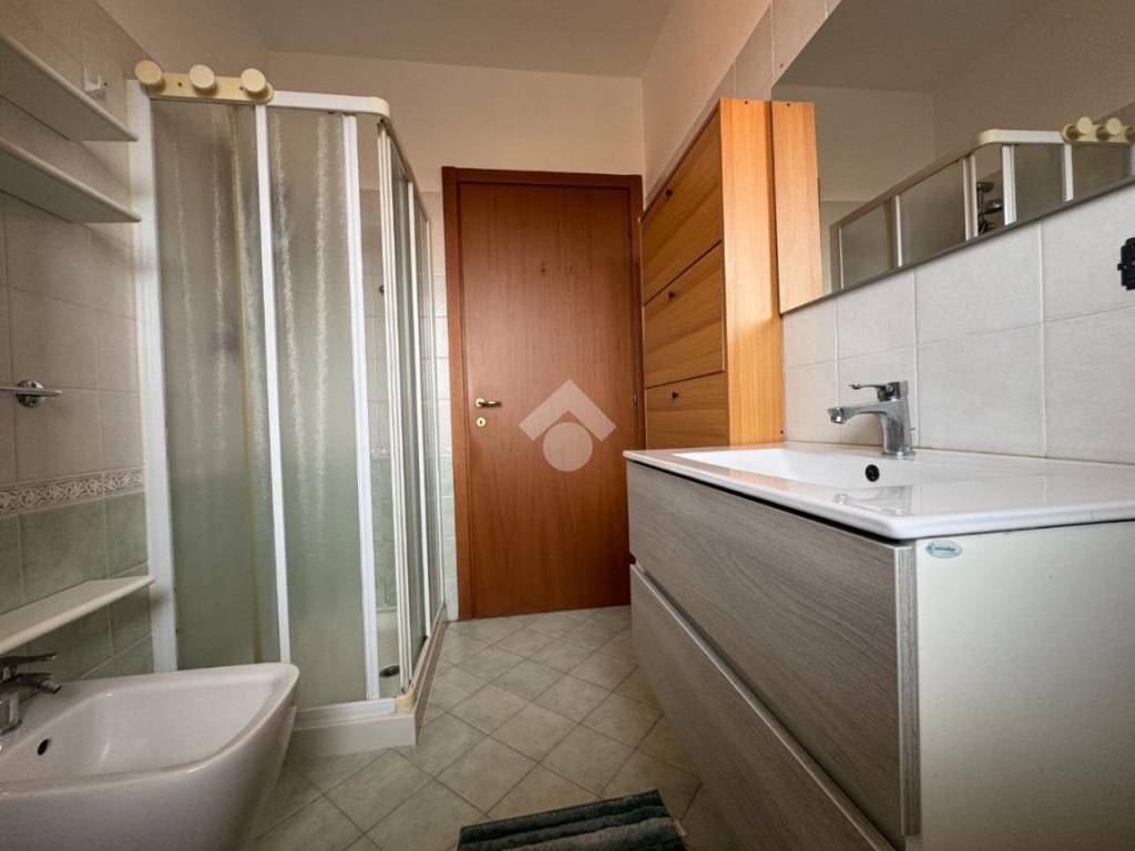 Appartamento a Cameri in Str. Privata Papa Giovanni Paolo II, 8 - Foto 4