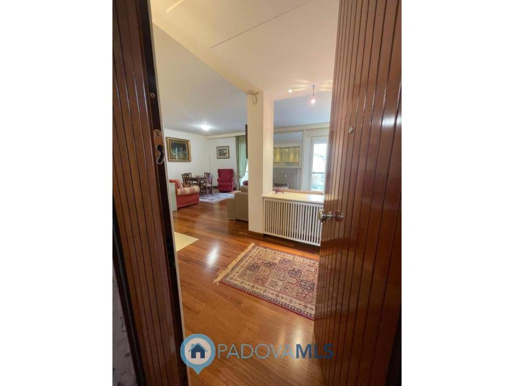 Appartamento a Abano terme in Via Giuseppe Jappelli - Foto 2