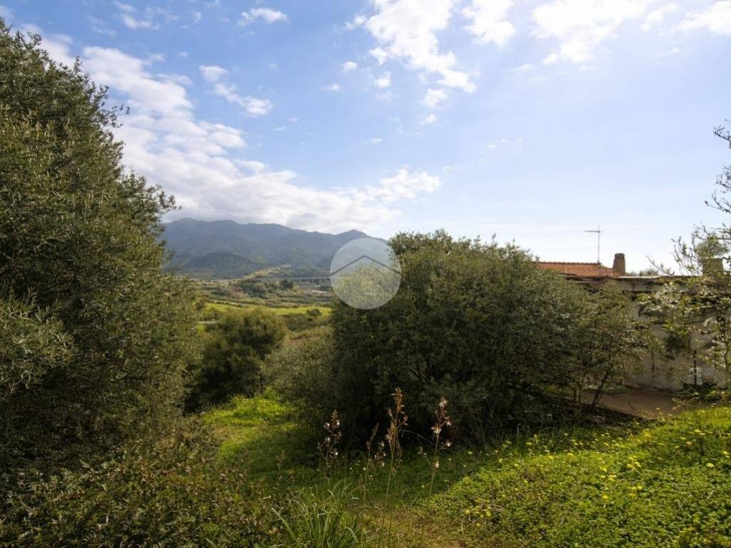 Terreno a Quartu sant'elena in Via delle zinnie - Foto 4