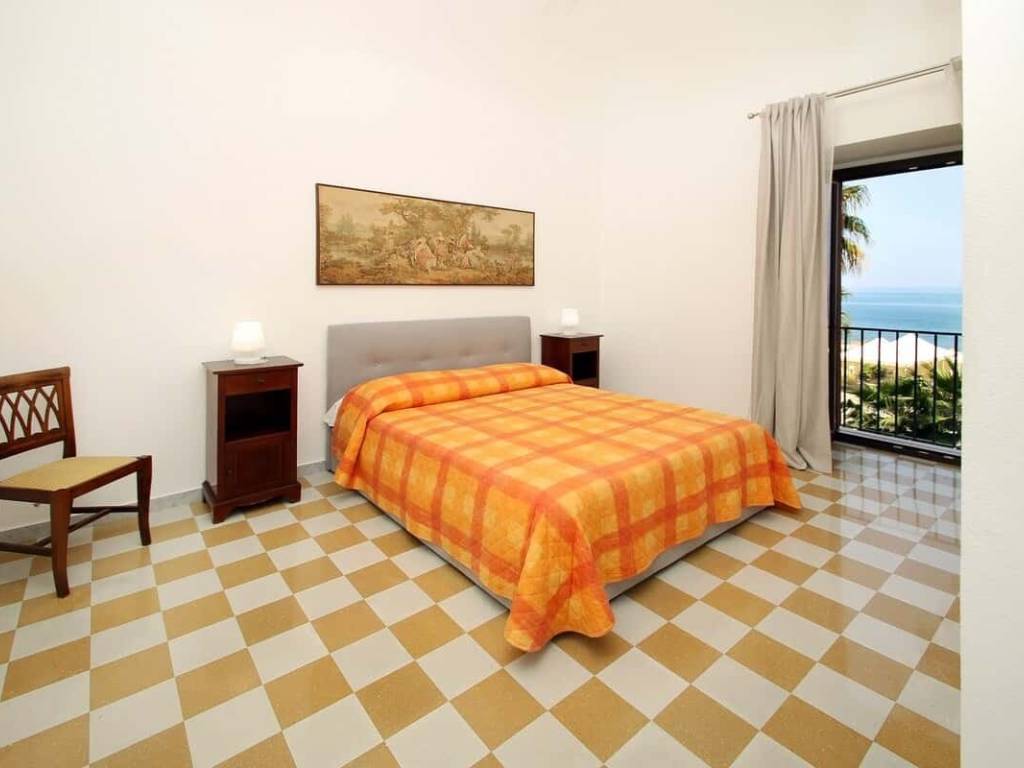 Appartamento a Caronia in Via Brin - Foto 3